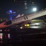 Jato da Air Canada cai na pista do LaGuardia