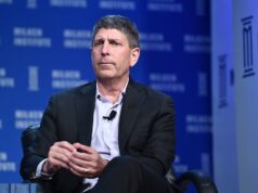 Jeff Shell rebate denunciante por difamação e extorsão Jeff Shell