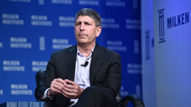 Jeff Shell rebate denunciante por difamação e extorsão Jeff Shell