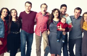 Jill, Josh e mais membros da família Duggar reagem à prisão de Joseph Duggar Apresenta tudo o que você precisa saber sobre a prisão por abuso sexual infantil de Joseph Duggar