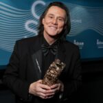 Jim Carrey supostamente 'triste' enquanto persistem rumores sobre seu novo visual 'estranho'