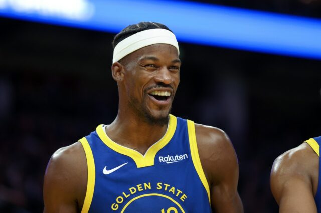 Jimmy Butler Fanboys dos Warriors sobre Alex Morgan no jogo da NWSL
