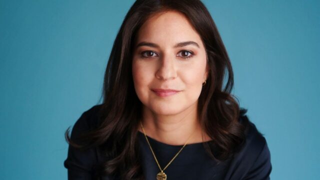 Joanna Stern se junta à NBC News como analista-chefe de tecnologia e também administrará seu próprio empreendimento de criação
