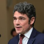 Joe Kent reage à investigação do FBI depois de deixar o administrador de Trump por causa da guerra no Irã