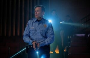 Joel McHale está silenciosamente se tornando um protagonista? Joel McHale está silenciosamente se tornando um protagonista?