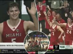 Jogadores de Miami (Ohio) afastam os fãs enquanto chove lixo em um cenário caótico após garantirem a invencibilidade na temporada regular Os jogadores do Miami Ohio jogam o pássaro para os fãs do Ohio Bobcat depois de derrotá-los na prorrogação para encerrar uma temporada regular invicta.