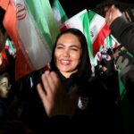 Jogadores de futebol iranianos comemorados em Teerã