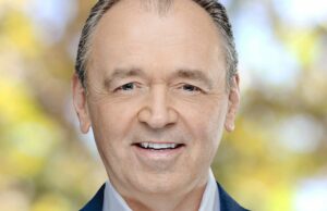 Josh D’Amaro, da Disney, define substituição do presidente da Experiences pelo presidente da Disneylândia, Thomas Mazloum Kristina Schake (Crédito: Foto cortesia da Disney)