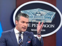 Juiz apoia o New York Times em desafio à política que limita o acesso dos repórteres ao Pentágono Yahoo news home