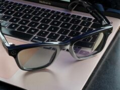 Juiz apreende óculos inteligentes após expor fraude descarada no tribunal Três pares de óculos de sol Ray-Ban