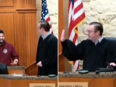Juiz do Texas repreende funcionário de TI que o ajudou com falha no computador em clipe viral: ‘Saia do meu tribunal’ Juiz do Texas repreende funcionário de TI que o ajudou com falha no computador em clipe viral: ‘Saia do meu tribunal’