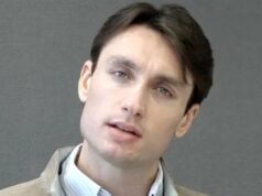 Juiz ordena remoção de vídeos de depoimento DOGE do YouTube após propagação viral Mark Thompson Perfil do CEO da CNN