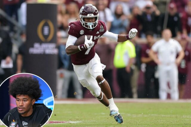 KC Concepcion fala sobre problema de fala após críticas combinadas Um jogador de futebol masculino de camisa preta e shorts pega uma bola de futebol.