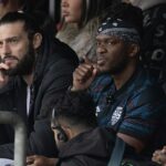 KSI nomeou Andy Carroll como o novo chefe interino do Dagenham & Redbridge – a dupla foi vista observando o time durante uma vitória sobre Dorking no início deste mês