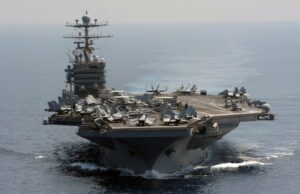 Kapal Irã Mengejar Kapal Induk AS Abraham Lincoln, Berujung Dirudal Kapal Irã Mengejar Kapal Induk AS Abraham Lincoln, Berujung Dirudal