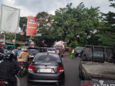 Kapolda Jabar Bongkar Jurus Atasi Macet Mudik di Nagreg, 10 Menit Langsung Lancar! Kapolda Jabar Bongkar Jurus Atasi Macet Mudik di Nagreg, 10 Menit Langsung Lancar!
