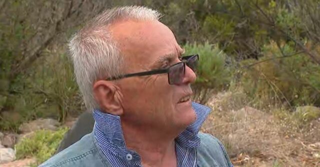 Um canoísta foi encontrado vivo depois de passar a noite desaparecido na costa sul da Austrália. ﻿Goran Radic, de 73 anos, não conseguiu retornar de uma viagem de pesca de caranguejo em Middle Beach, ao norte de Adelaide, na noite passada. 