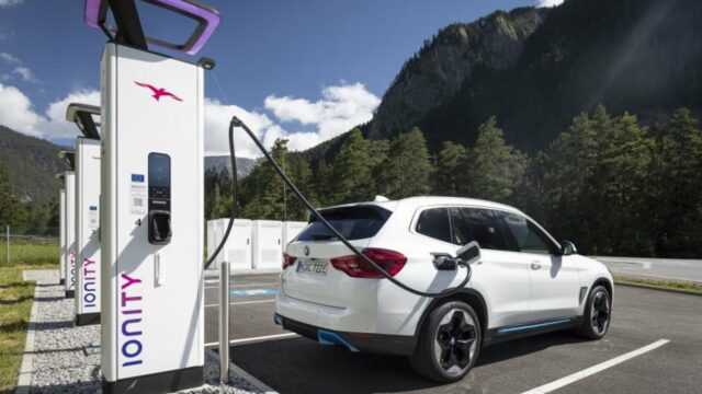 Kecepatan x Jarak Tempuh: Hasil Lengkap Uji Mobil Listrik yang Wajib Diketahui
