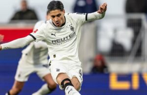 Kevin Diks Kenakan Ban Kapten Gladbach, Bawa Tim Menjauh da Zona Degradasi Kevin Diks Kenakan Ban Kapten Gladbach, Bawa Tim Menjauh da Zona Degradasi