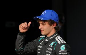 Kimi Antonelli se torna o mais jovem piloto de F1 a conquistar a pole position em um Grande Prêmio Kimi Antonelli se torna o mais jovem piloto de F1 a conquistar a pole position em um Grande Prêmio