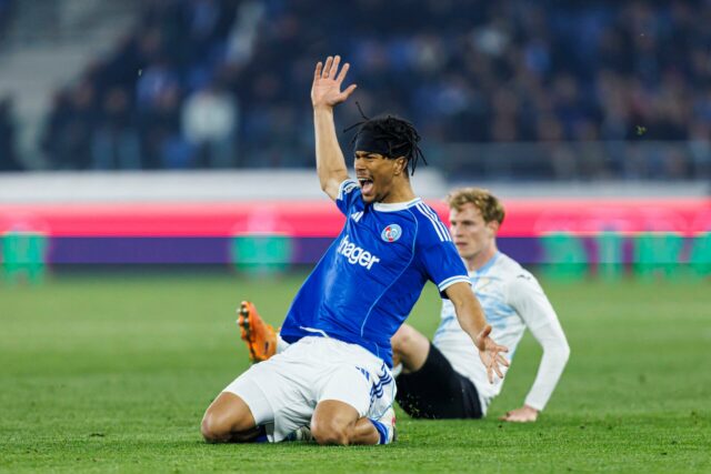 Kobbie Mainoo elogia Maxi Oyedele após primeiro gol impressionante pelo Estrasburgo
