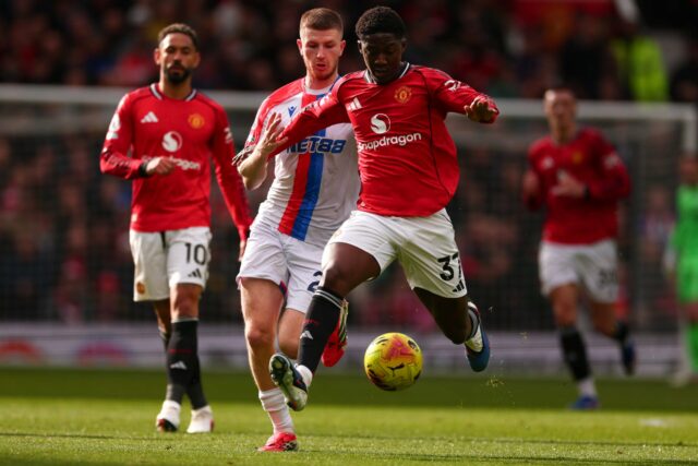 Kobbie Mainoo tem uma qualidade que os atacantes adoram devido ao seu 'primeiro pensamento', diz Dimitar Berbatov
