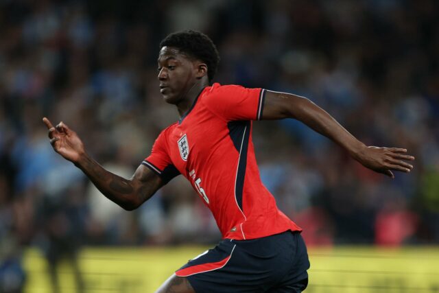 Kobbie Mainoo tem uma vantagem importante sobre Elliot Anderson pela Inglaterra, Amorim estava pronto para descartá-lo
