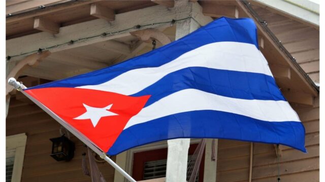 Kuba Siaga Militer Antisipai Serangan AS
