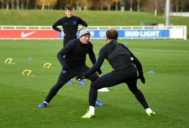 Kyle Walker dá seu veredicto sobre se a lenda do Man Utd é o melhor jogador inglês com quem ele já jogou
