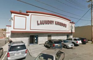 LI, criança de 4 anos resgatada após ser sequestrada debaixo do nariz da mãe na lavanderia Laundry Kingdom em 138 East Main St. em Patchogue Long Island visto na rua.