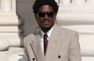 Labrinth diz ‘F— “Euphoria”’ em postagem enigmática na mídia social: ‘Acabei com esta indústria’ Labrinth diz 'F— “Euphoria”' em postagem enigmática na mídia social: 'Acabei com esta indústria'