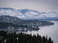 Lago Tahoe vê aumento dramático nos níveis de água Lago Tahoe vê aumento dramático nos níveis de água