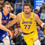 Lakers se recupera de déficit de dois dígitos, mas sequência de vitórias termina com derrota por pouco para o Pistons