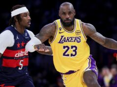 LeBron James registra triplo-duplo e Lakers domina os Wizards LeBron James em ação.