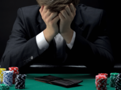 Legisladores apresentam Lei POINTS bipartidária visando o financiamento do tratamento da dependência química Os legisladores apresentam a Lei POINTS bipartidária visando o financiamento do tratamento da dependência. Jovem empresário devastado perdendo jogo de pôquer no cassino, vício em jogos de azar