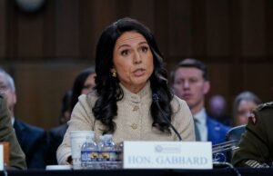 Leia os comentários completos de Tulsi Gabbard na audiência do Comitê de Inteligência do Senado sobre ameaças globais Diretor de Inteligência Nacional, Tulsi Gabbard, testa perante o Comitê de Inteligência do Senado.