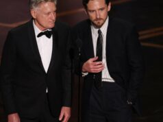 Lewis Pullman brinca sobre ser a ‘sequela’ de Dad Bill durante o Oscar de 2026 tapete vermelho do Oscar 98º Oscar Oscar 2026