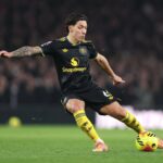 Lisandro Martinez domina Gabriel Magalhães do Arsenal em todas as áreas, exceto uma, para encerrar a conversa sobre o prêmio POTS