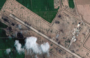 **Livewire** Operação Epic Fury, dia dez: as últimas notícias do Irã e do Oriente Médio baixar em 9 de março de 2026