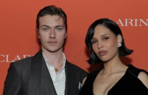 Lucky Blue e Nara Smith admitem que o bebê nº 4 foi um ‘ajuste’ GettyImages-2202616209-Influencers-Nara-and-Lucky-Blue-Smith-Welcome-4th-Baby-Together
