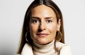 Lucy Dickins deixa a divisão de música contemporânea da WME Lucy Dickins deixa a divisão de música contemporânea da WME