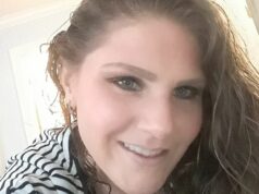 Mãe esfaqueada até a morte por aparente estranho no ponto de ônibus da Virgínia Homem esfaqueou mulher até a morte na Barnes and Noble dias antes do Natal