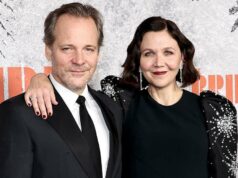 Maggie Gyllenhaal quase não escalou marido para filme por causa de cena de sexo ‘quente’ GettyImages-1423203145-Maggie-Gyllenhaal-Quase-não-escalou-o-marido-sobre-a-cena-de-sexo.jpg