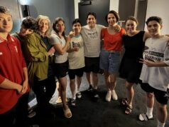 Mais três jogadores de futebol iranianos dão meia-volta com a decisão de permanecer na Austrália Mais três jogadores de futebol iranianos dão meia-volta com a decisão de permanecer na Austrália