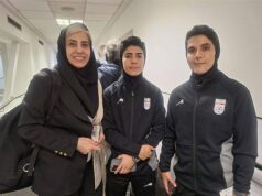 Mais três membros da seleção iraniana de futebol mudam de ideia e voltam para casa após uma luta desesperada por asilo – enquanto o regime despótico classifica a Austrália como “o inimigo” em resposta exultante Zahra Meshkinkar, Mona Hamoudi e Zahra Sarbali (foto) retornaram ao Irã