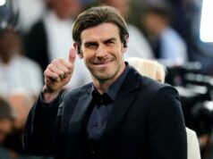 Man Utd ‘ofereceu mais dinheiro’: herói cult da Premier League explica por que ainda esnobou Ed Woodward por causa da transferência para Old Trafford Man Utd 'ofereceu mais dinheiro': herói cult da Premier League explica por que ainda esnobou Ed Woodward por causa da transferência para Old Trafford