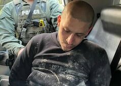 Manhunt termina com prisão em conexão com tiroteio duplo na Flórida Manhunt termina com prisão em conexão com tiroteio duplo na Flórida