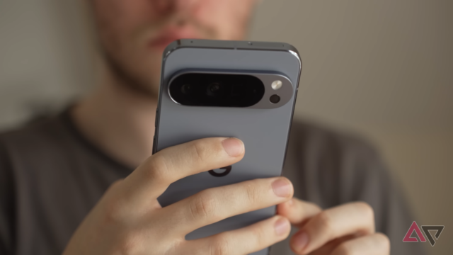 Março Pixel Drop 2026 Círculo para pesquisa 