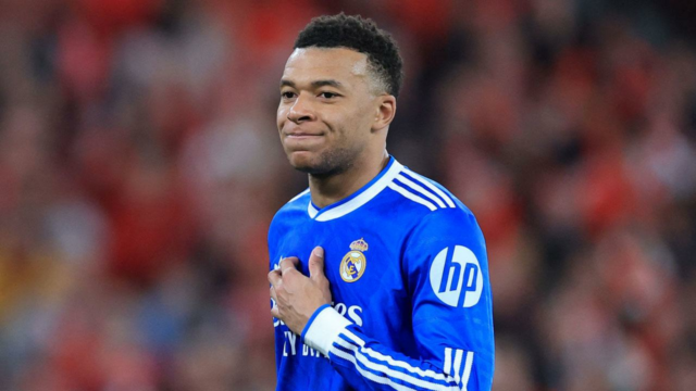 Mbappe está em dúvida para o confronto da UCL contra o Man City devido a uma lesão no joelho
