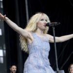 Me chame de mamãe! Carly Rae Jepsen tem um filho para chamar de seu com o produtor Cole MGN